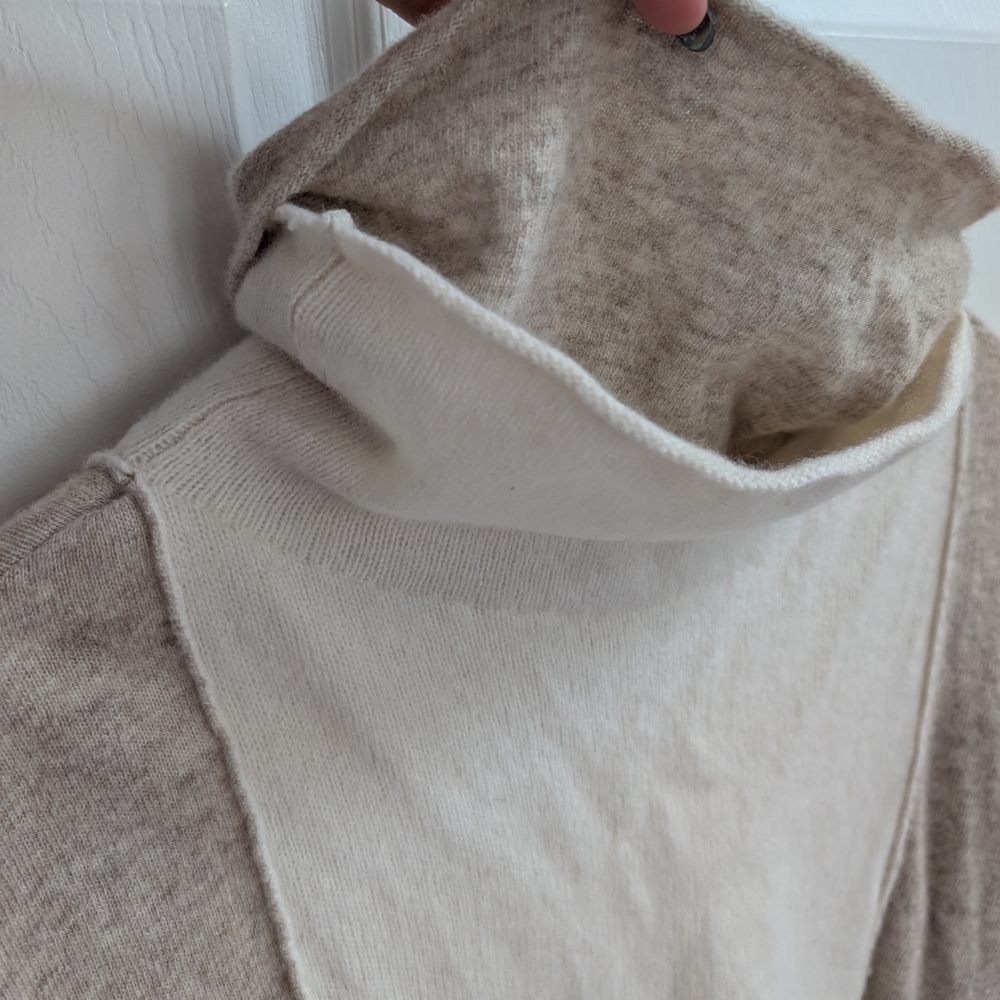 Mantovani Studio Cashmere Cowl neck Sweater - Picture 3 of 6